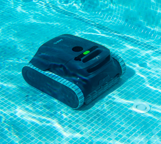Robots limpiafondos para piscina: qué debes saber antes de elegir el robot adecuado